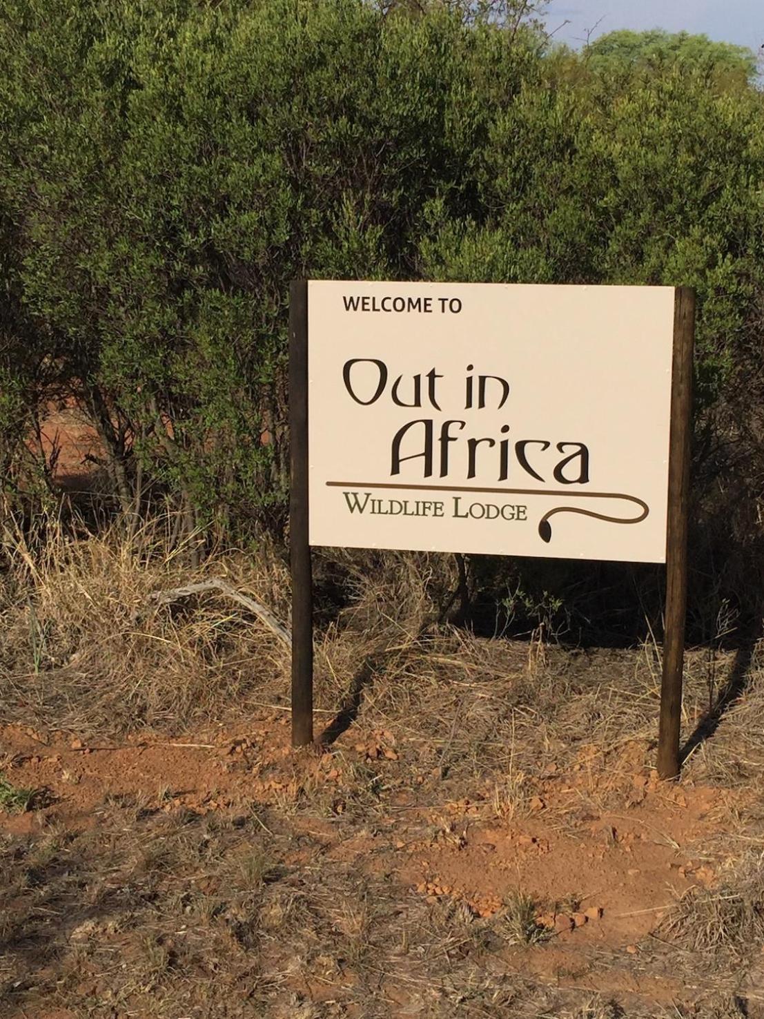 Out In Africa Wildlife Lodge Hammanskraal Exterior foto
